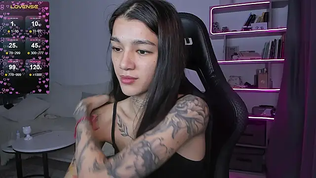 vinkitinkii online show from 12-30-24, 07:26