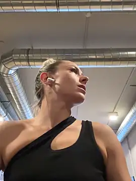 petrouchkaaa  online show from 01-16-25, 09:37