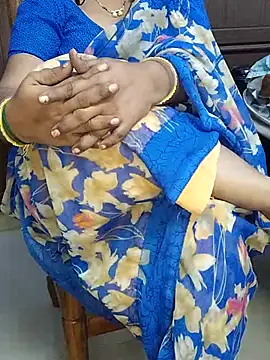 yours-kavaya online show from 10-24-25, 04:03