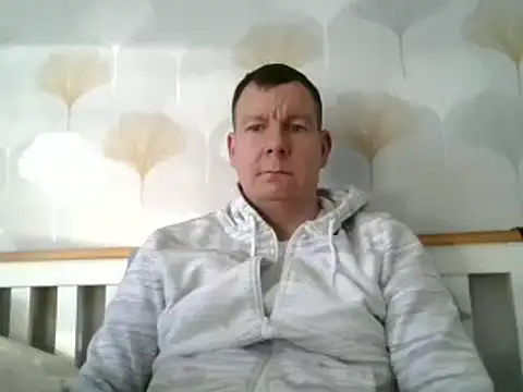 Snapshot of calibersmith chatting on 01-25-25, 10:08 calibersmith online show from 01-25-25, 10:08