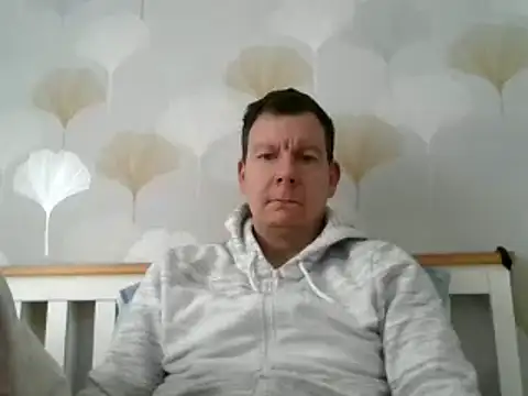 Snapshot of calibersmith chatting on 02-25-25, 09:42 calibersmith online show from 02-25-25, 09:42