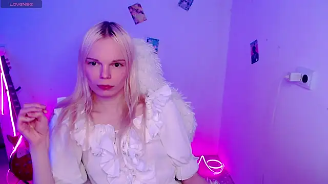 Emily Nyaffee online show from 12-02-25, 12:16