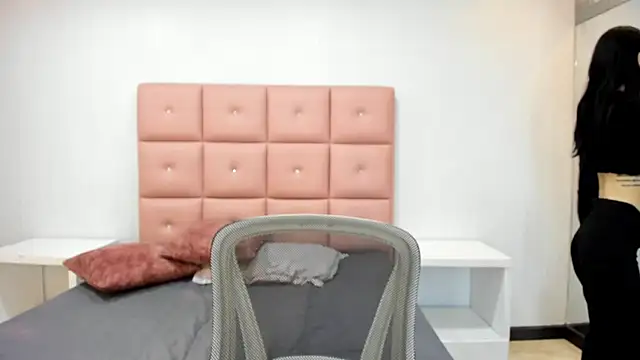 lhiamfit online show from 12-05-24, 06:33