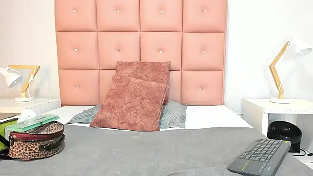 lhiamfit online show from 12-02-25, 04:13