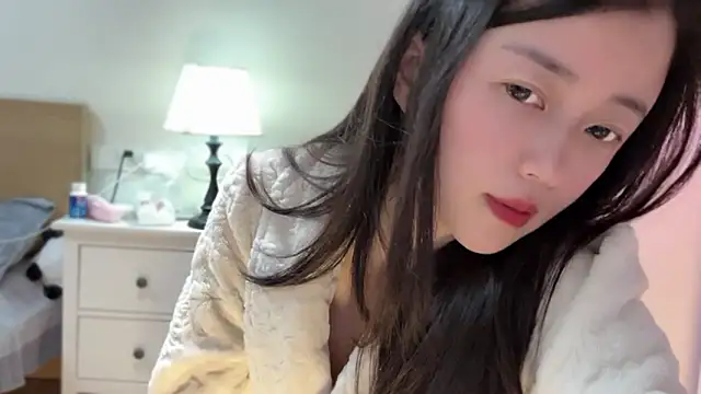 A-xena online show from 02-04-25, 01:38