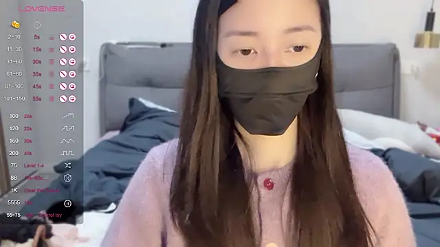 A-xena online show from 03-06-25, 01:57