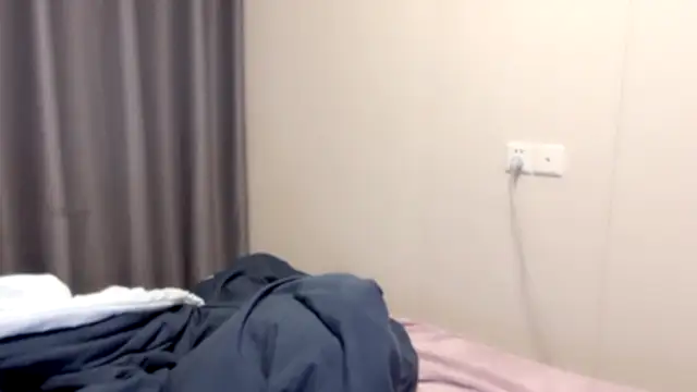 A-xena online show from 03-19-25, 01:51