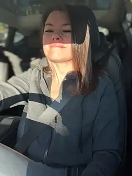 Snapshot of LadyLena1 chatting on 01-22-25, 05:49 LadyLena1 online show from 01-22-25, 05:49