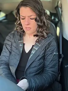 Snapshot of LadyLena1 chatting on 01-29-25, 05:56 LadyLena1 online show from 01-29-25, 05:56