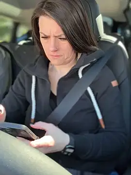 Snapshot of LadyLena1 chatting on 02-11-25, 09:14 LadyLena1 online show from 02-11-25, 09:14