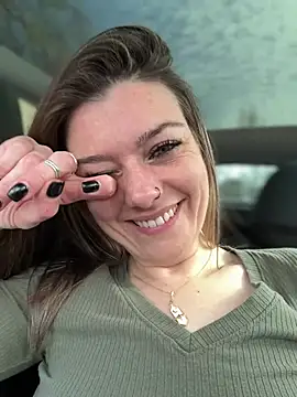 Snapshot of LadyLena1 chatting on 02-27-25, 05:58 LadyLena1 online show from 02-27-25, 05:58