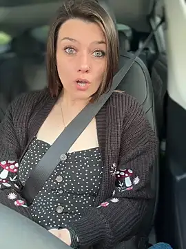 Snapshot of LadyLena1 chatting on 03-07-25, 12:04 LadyLena1 online show from 03-07-25, 12:04