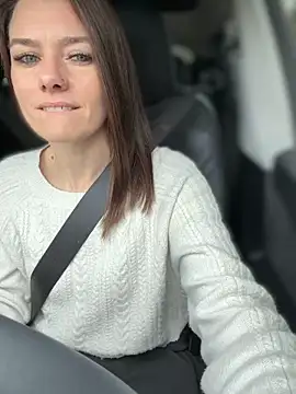 Snapshot of LadyLena1 chatting on 11-13-25, 07:13 LadyLena1 online show from 11-13-25, 07:13