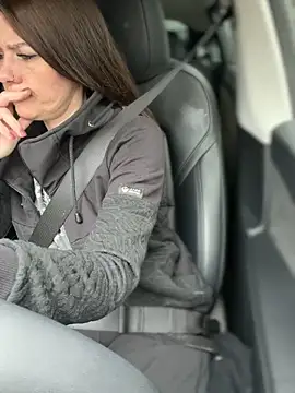 Snapshot of LadyLena1 chatting on 11-15-25, 06:48 LadyLena1 online show from 11-15-25, 06:48