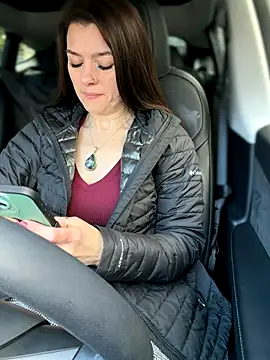 Snapshot of LadyLena1 chatting on 11-17-25, 10:04 LadyLena1 online show from 11-17-25, 10:04