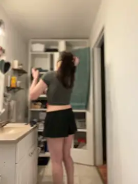 Snapshot of LadyLena1 chatting on 12-04-25, 04:59 LadyLena1 online show from 12-04-25, 04:59