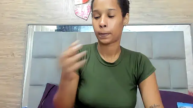 Snapshot of chicasirbo chatting on 03-14-25, 03:26 chicasirbo online show from 03-14-25, 03:26