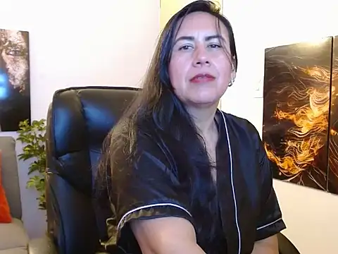 Snapshot of amalia_brunette chatting on 02-22-25, 01:11 amalia brunette online show from 02-22-25, 01:11