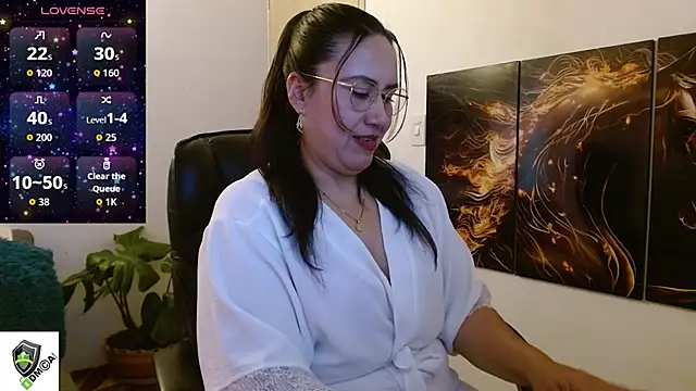 Snapshot of amalia_brunette chatting on 09-08-25, 07:57 amalia brunette online show from 09-08-25, 07:57