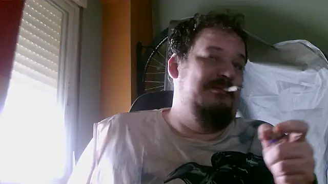 porkorossy online show from 05-18-26, 07:36