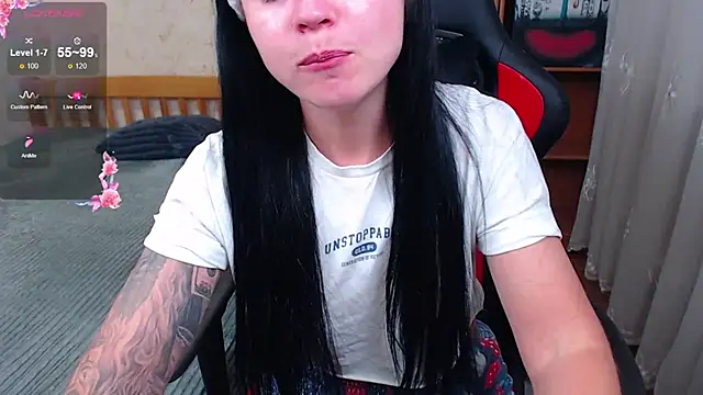 JuicyJess online show from 11-06-25, 08:32