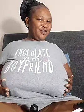 Snapshot of Bootyliciousbbw12 chatting on 10-20-25, 06:47 Bootyliciousbbw12 online show from 10-20-25, 06:47