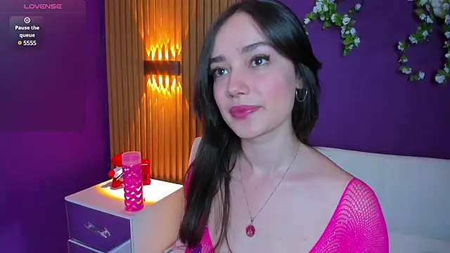 Kate Amaretto  online show from 12-01-24, 08:20