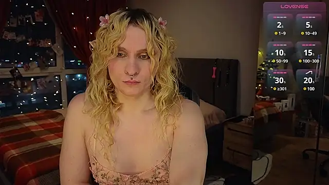Snapshot of Lori_Myaf chatting on 01-16-25, 02:41 Lori Myaf online show from 01-16-25, 02:41