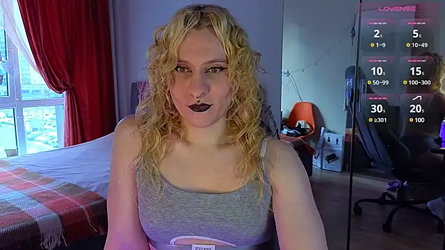 Snapshot of Lori_Myaf chatting on 03-15-25, 02:23 Lori Myaf online show from 03-15-25, 02:23