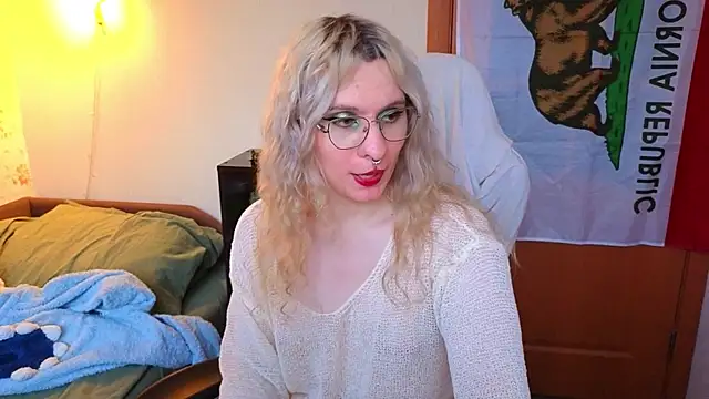 Snapshot of Lori_Myaf chatting on 02-04-26, 02:12 Lori Myaf online show from 02-04-26, 02:12