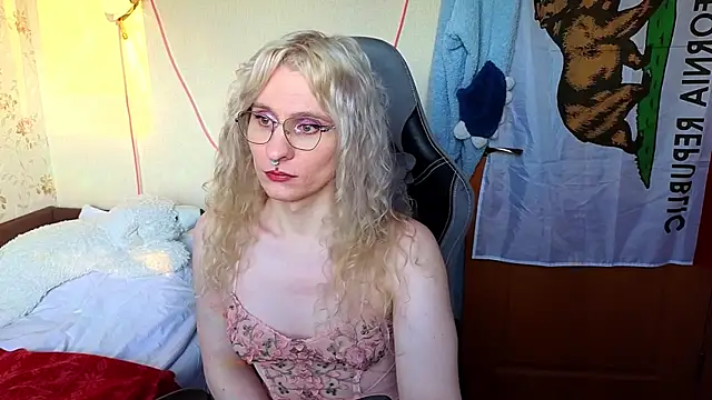 Lori Myaf online show from 03-24-26, 03:17