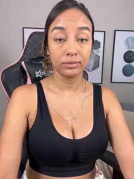 DianaHopson online show from 02-25-25, 11:22