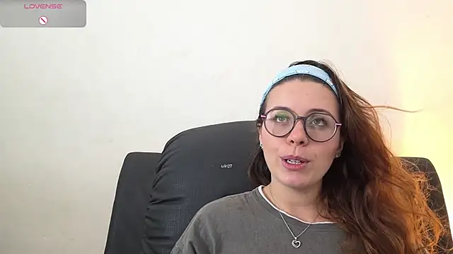 irinasweet27 online show from 09-10-25, 12:21