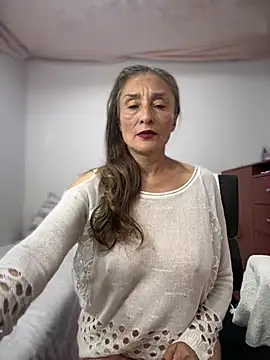 lilian prada online show from 04-19-26, 03:55