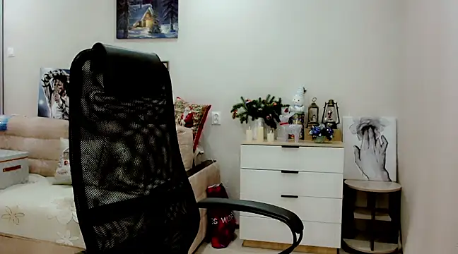 EveLove33 online show from 02-21-25, 05:09