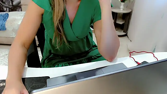 EveLove33 online show from 09-17-25, 06:26