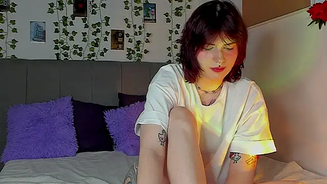 Snapshot of miss_Lizzy chatting on 01-10-25, 04:22 miss Lizzy online show from 01-10-25, 04:22