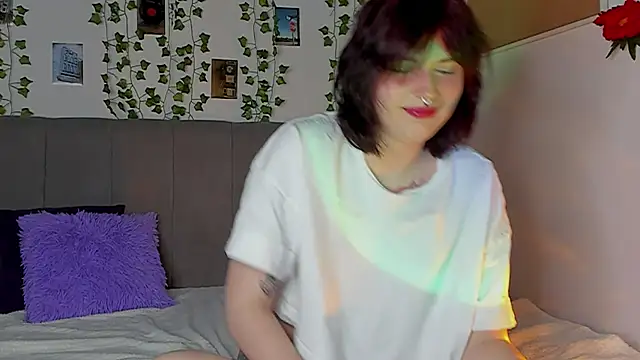 Snapshot of miss_Lizzy chatting on 02-27-25, 04:41 miss Lizzy online show from 02-27-25, 04:41