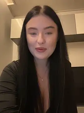 Snapshot of Angela_Fosterr chatting on 10-03-25, 02:03 Angela Fosterr online show from 10-03-25, 02:03