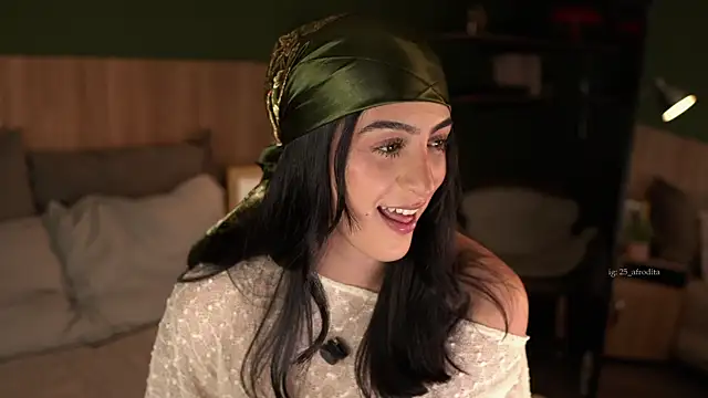 Snapshot of afrodita__25 chatting on 05-12-26, 11:13 afrodita 25 online show from 05-12-26, 11:13