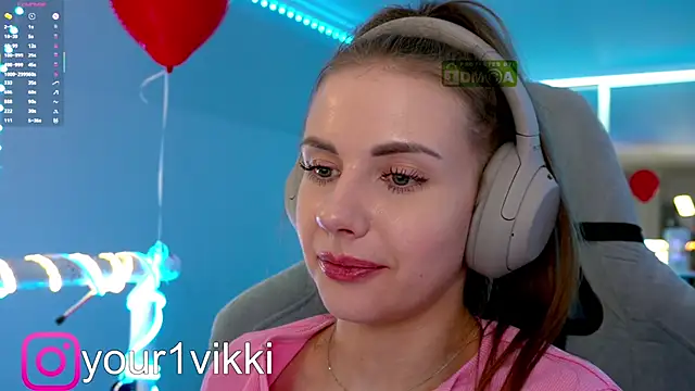 Vikki Cheese online show from 02-23-25, 04:39