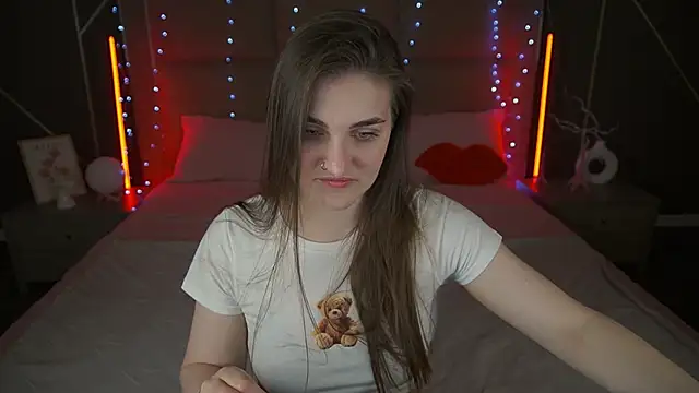 EmmyCharmm online show from 03-19-26, 12:31