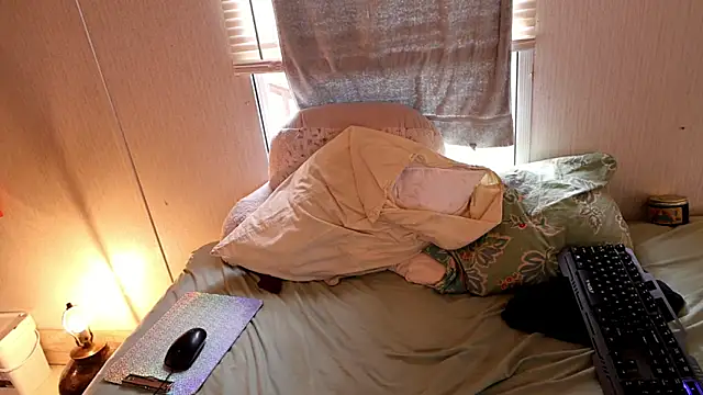 xxpixeyxx online show from 03-29-26, 02:06