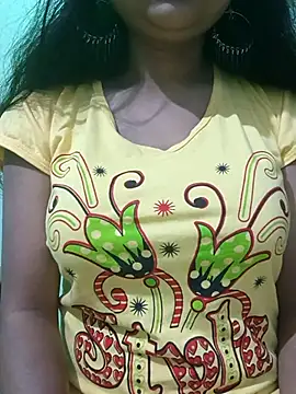 Snapshot of Dhum-Soni chatting on 11-21-25, 06:28 Dhum-Soni online show from 11-21-25, 06:28