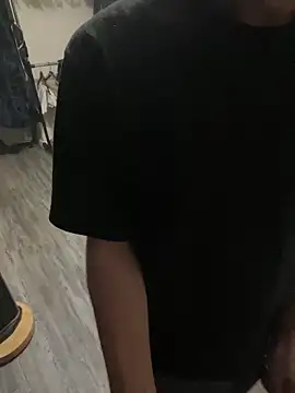 demonslayerr999 online show from 11-15-25, 02:53