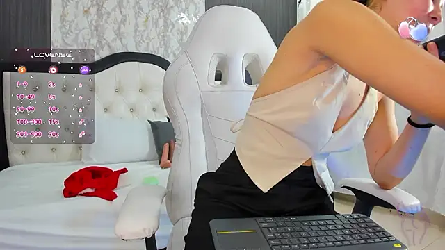 amara falcon online show from 12-07-24, 12:35