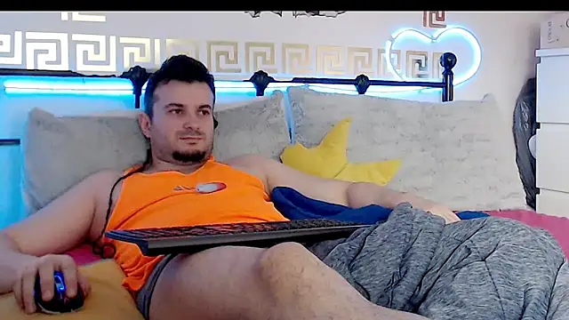 erotico69xxx online show from 09-21-25, 12:40