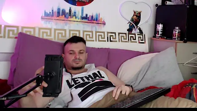 erotico69xxx online show from 04-17-26, 01:03