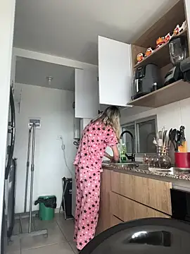 Ameellie online show from 10-11-25, 04:16