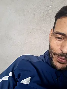 Snapshot of motanjer chatting on 09-29-25, 02:44 motanjer online show from 09-29-25, 02:44